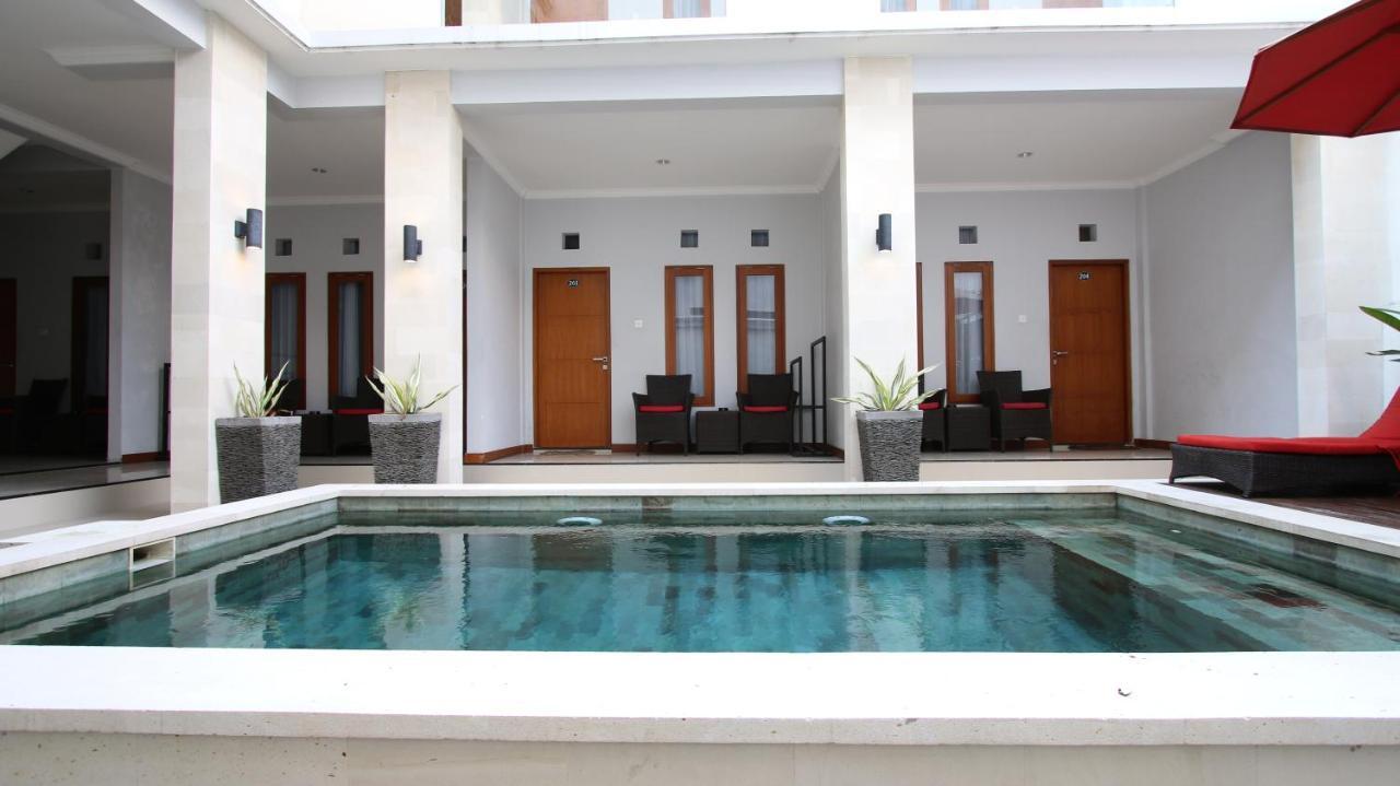 Tom Guest House Legian  Exterior photo
